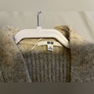 Uniqlo cardigan
